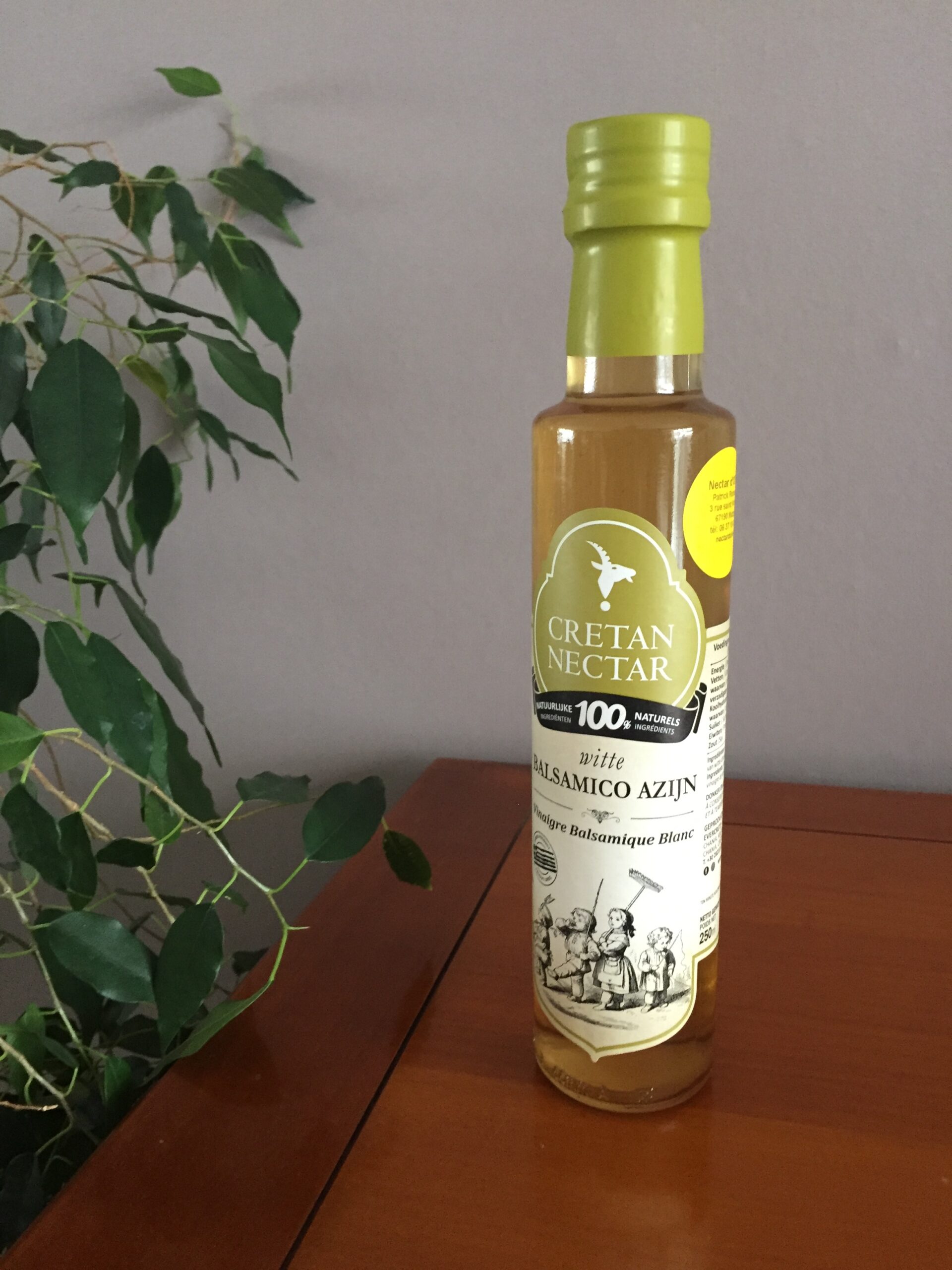 vinaigre balsamique blanc de Crête, bouteille de 0,25 litre