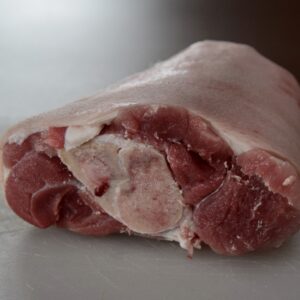 Jarret avant tranché de porc Cul-Noir Alsacien