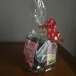 lot cadeau Noël 1 pot de miel de thym et 1 sachet de raisins secs de Corynthe bio